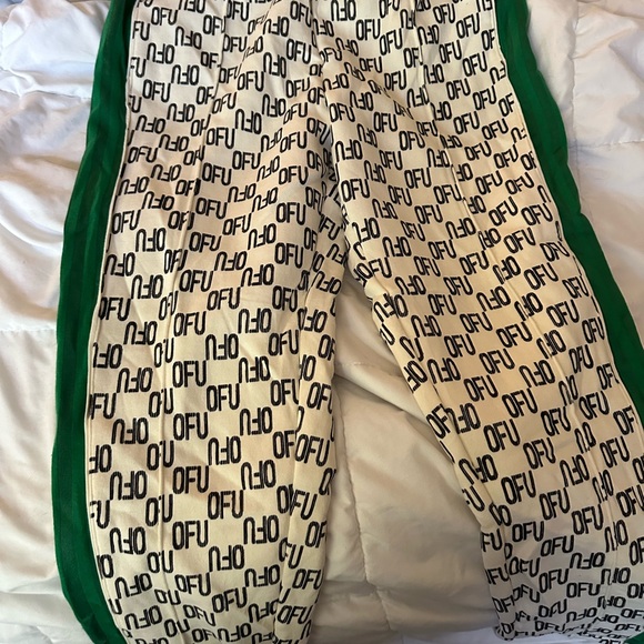 Green and White Out From Under Tracksuit Urban Outfitters - Picture 6 of 7